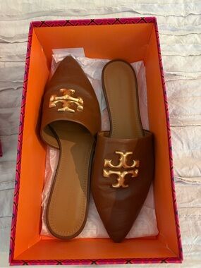 Tory Burch Chestnut Brown Pointed-Toe Leather Slide Mules with Gold Logo